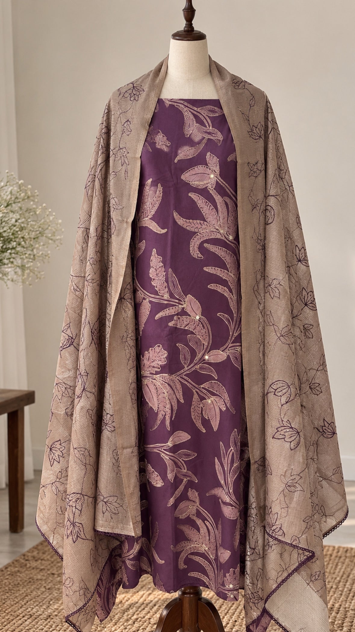 Plum Pink Pure Cotton Suit with Thread Embroidery
