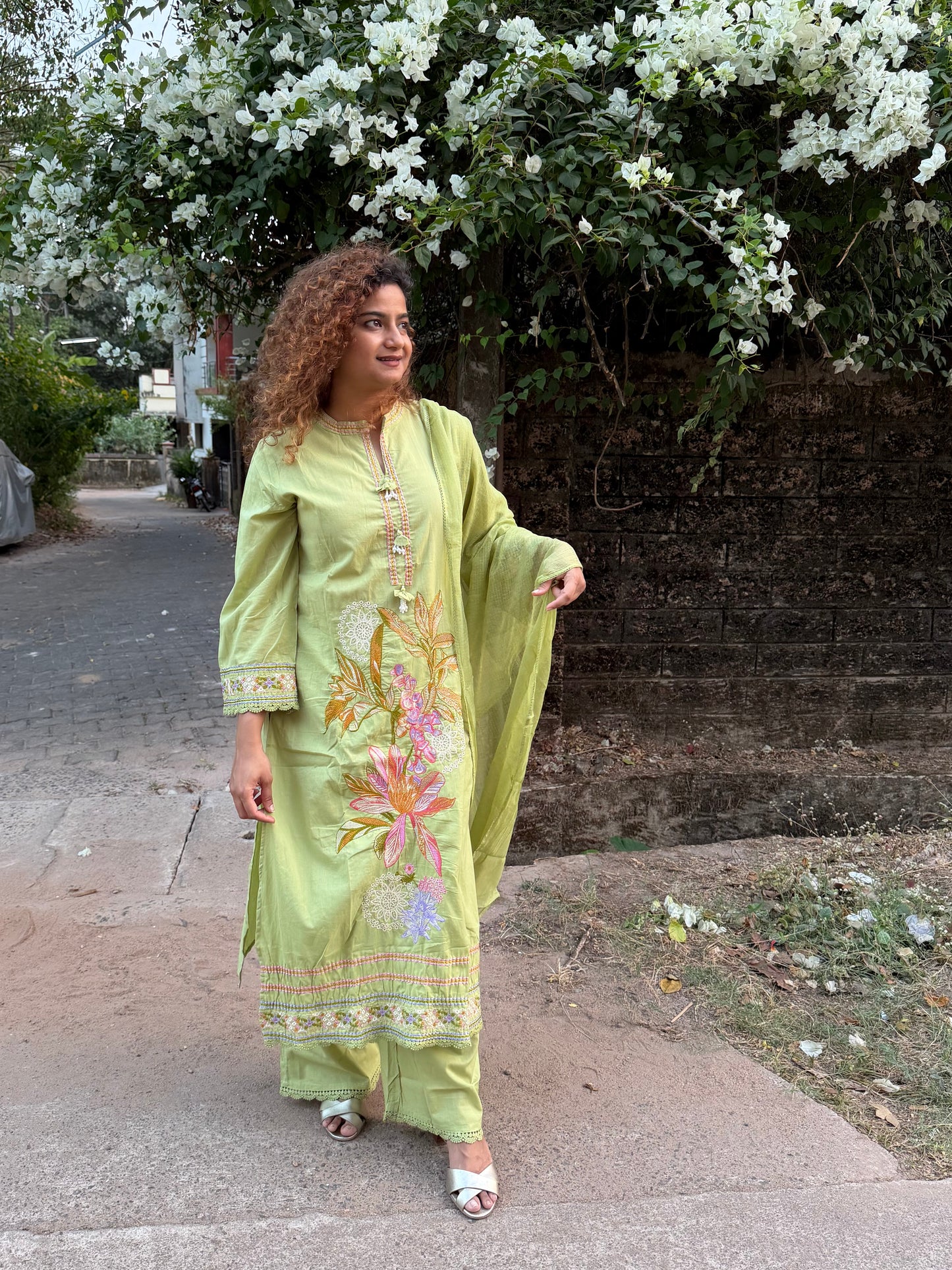 Green Cotton Embroidered Pakistani Suit Set