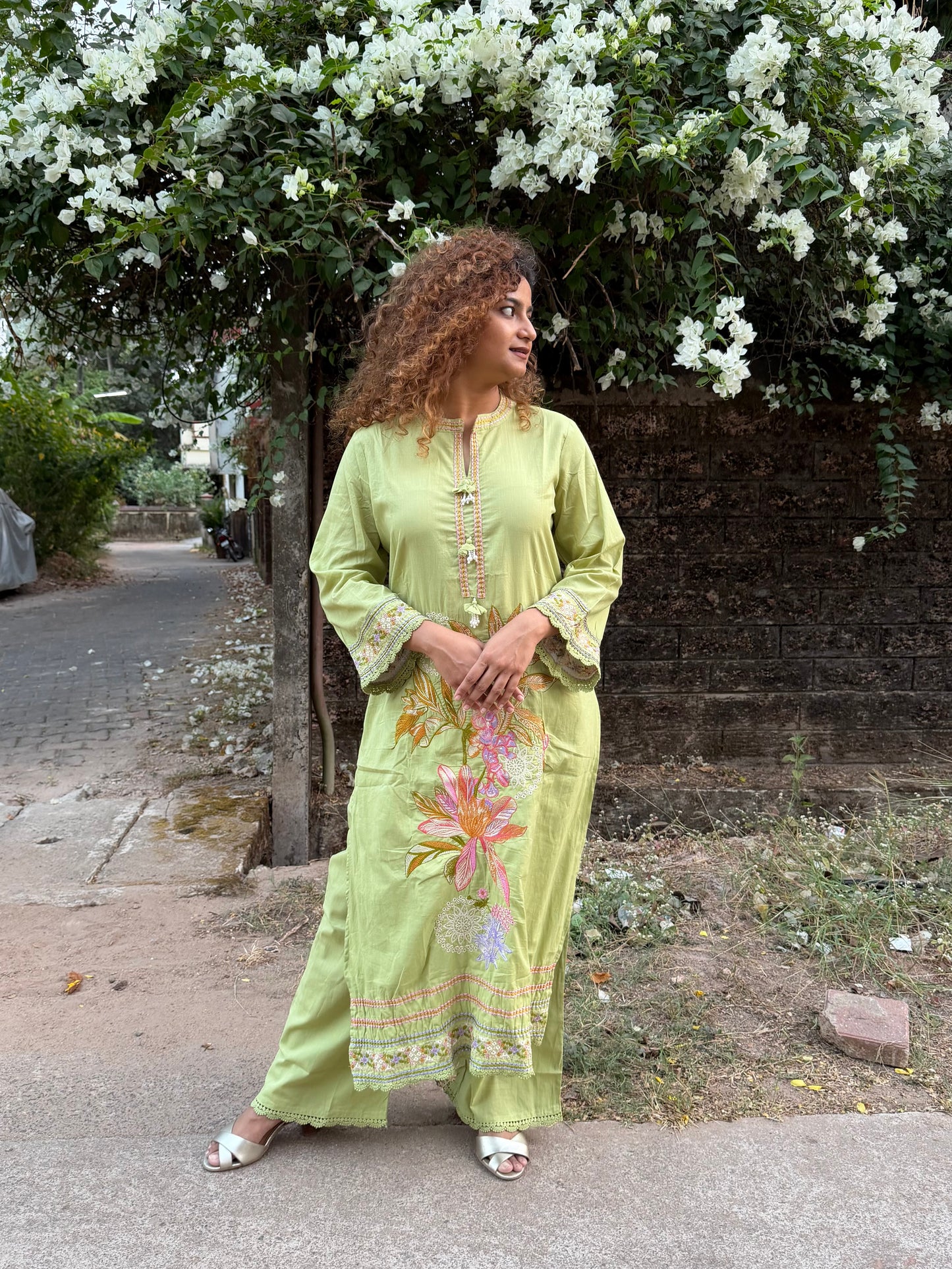 Green Cotton Embroidered Pakistani Suit Set