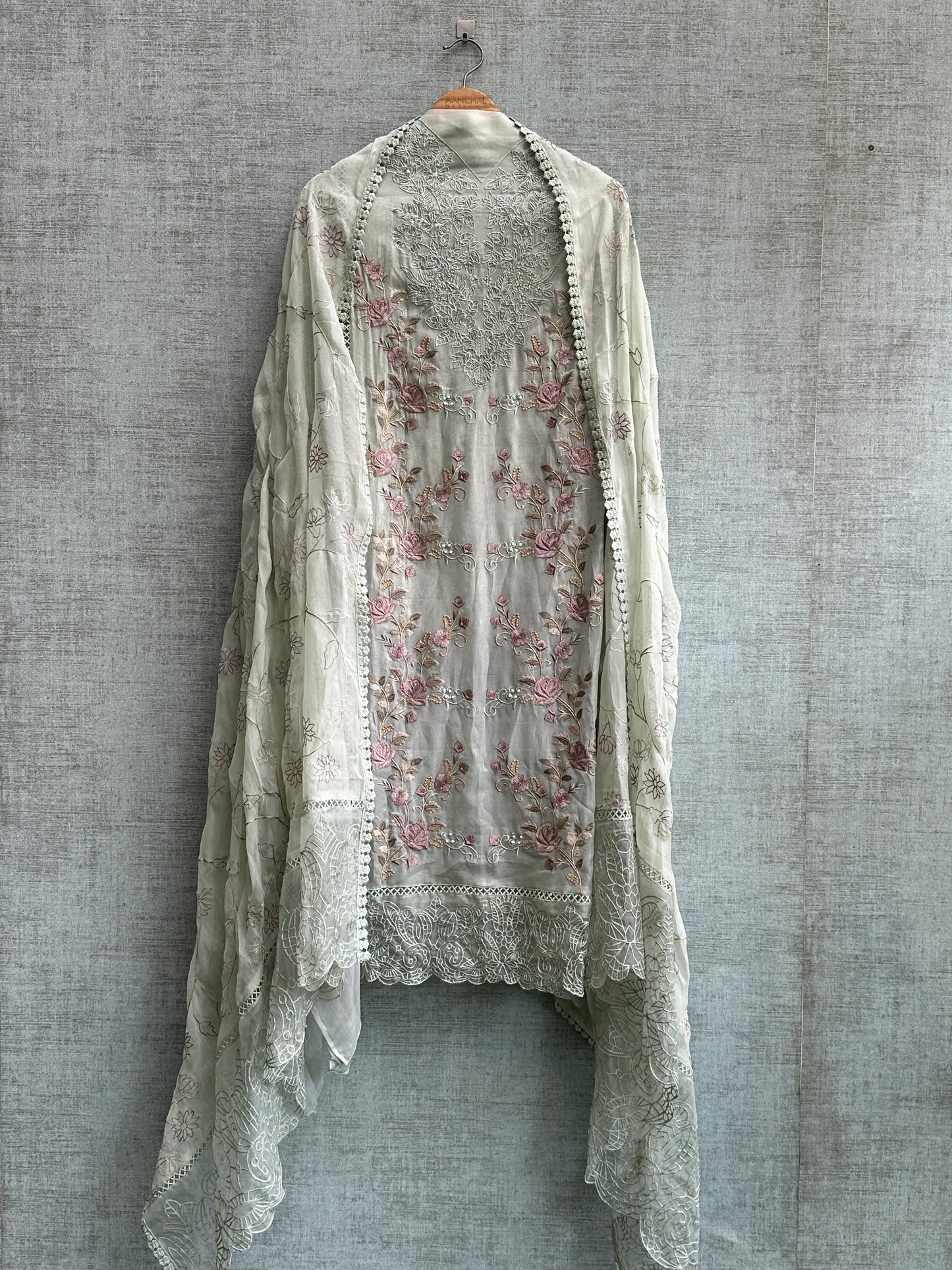 Pastel Topaz Green Shimmer Organza Pakistani Suit