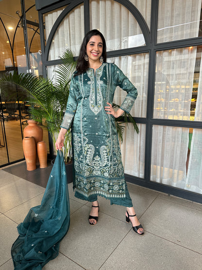 Peacock Green Shimmer Straight Cut Suit