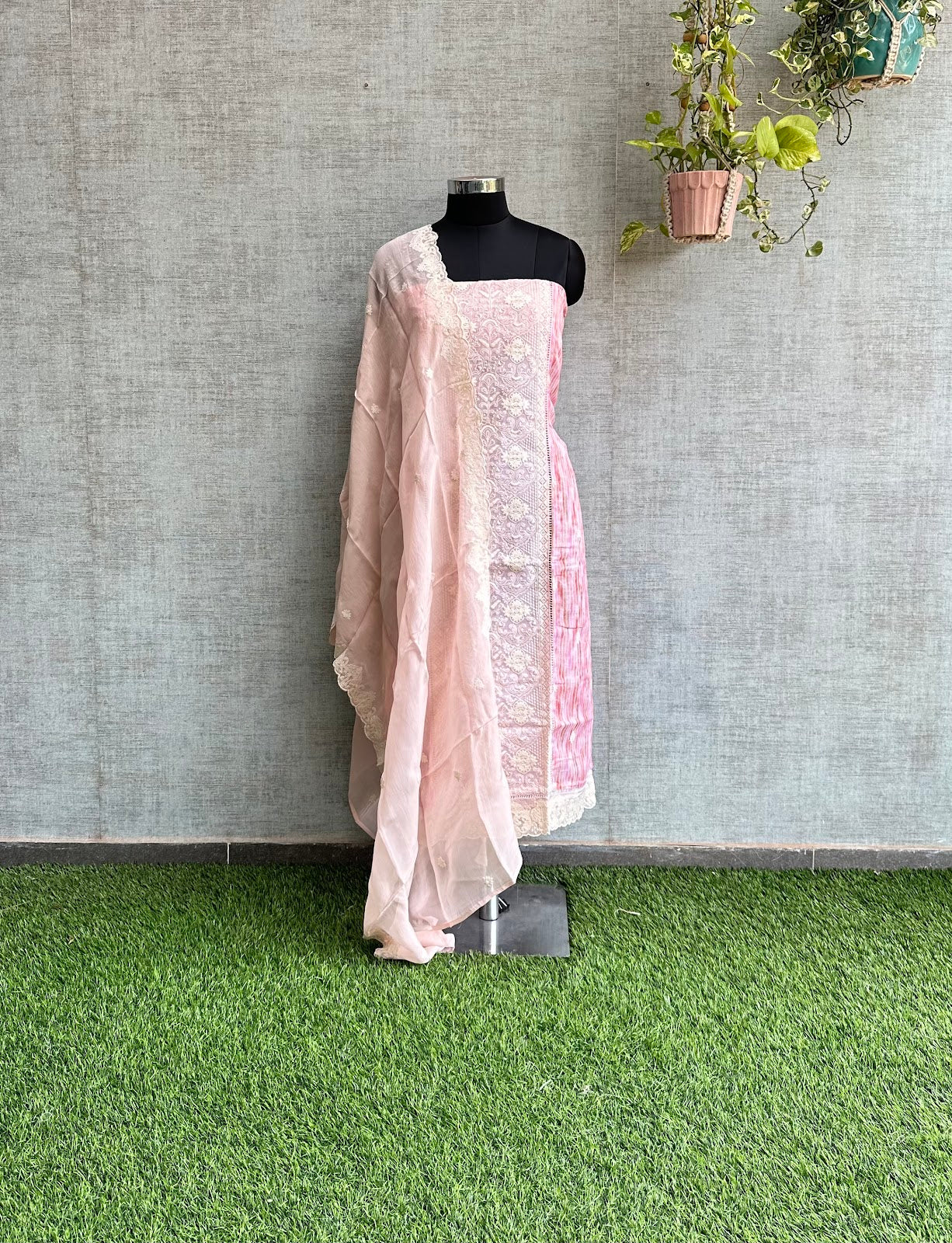 Pink Linen with Threadwork