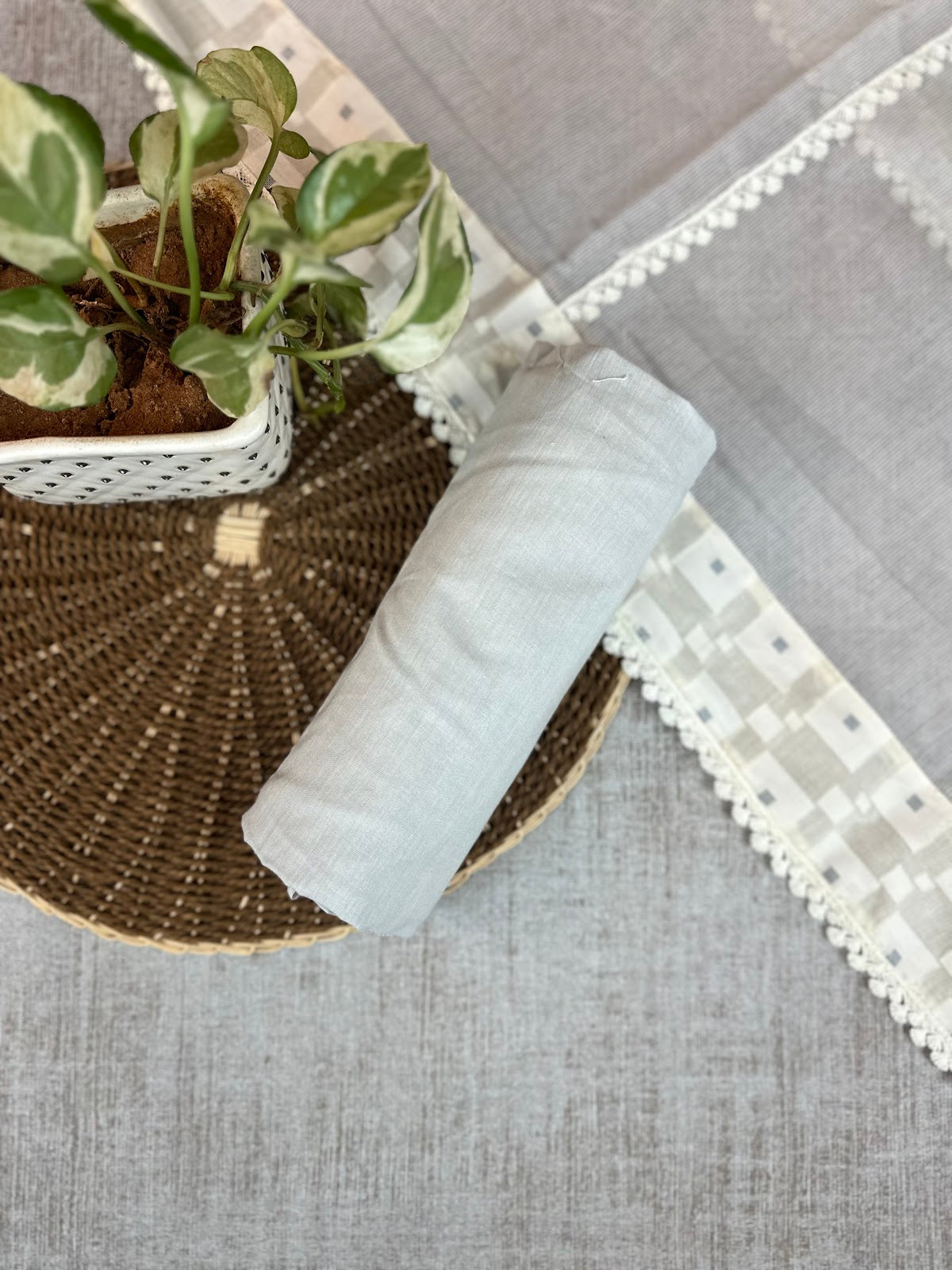 Grey and White Kota with Lacework