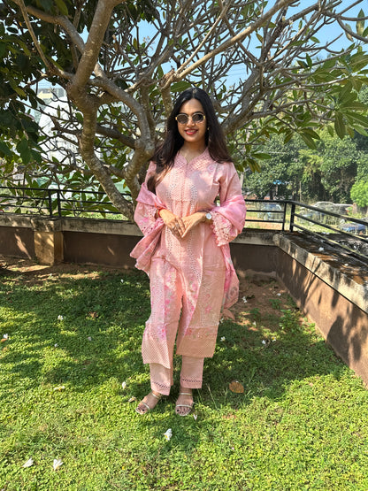 Peach Multicolor Cotton Straight-Cut Printed Suit