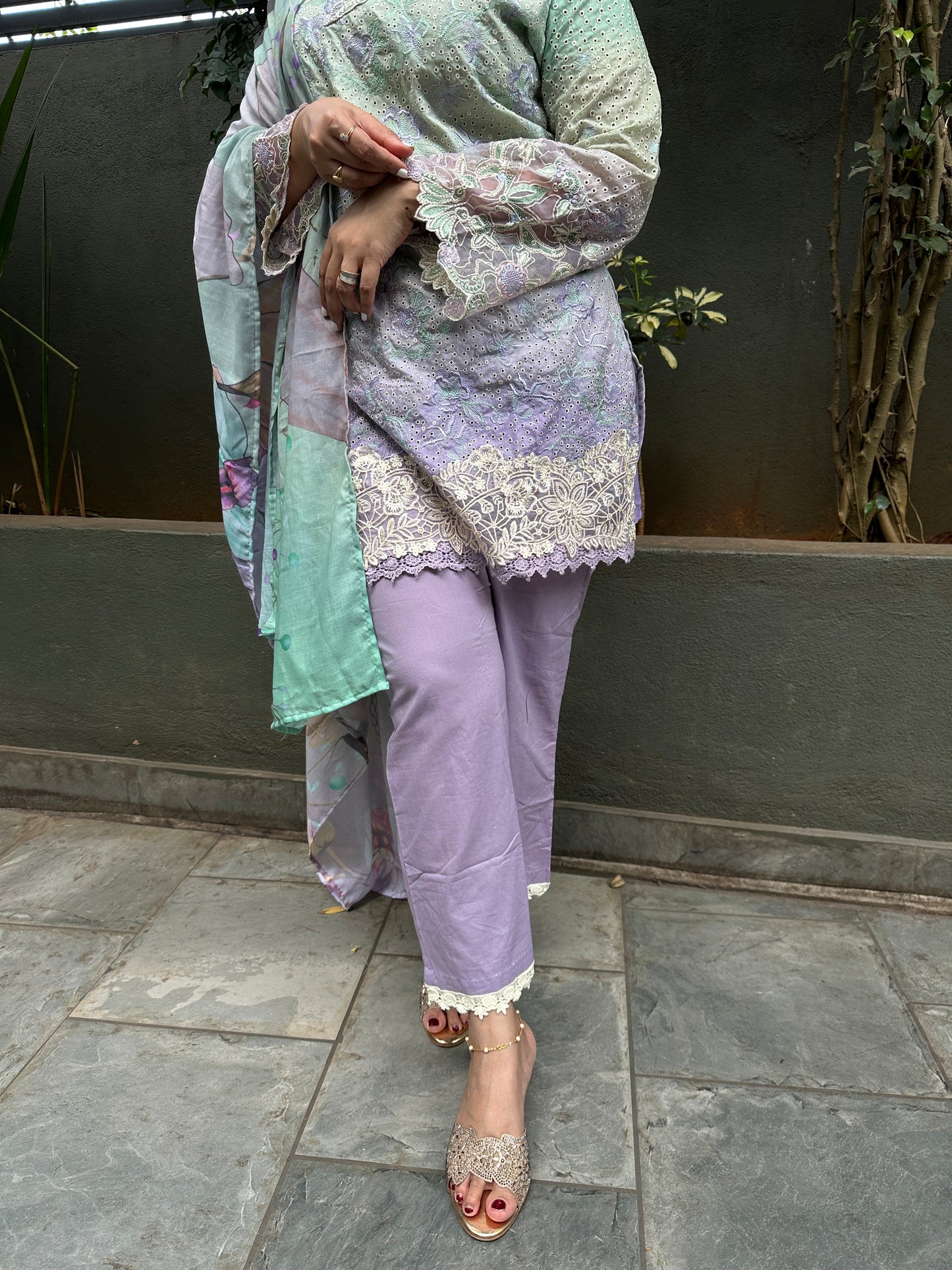GREEN COTTON STRAIGHT KURTA WITH PANT AND DUPATTA